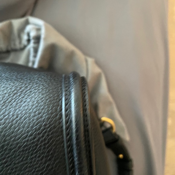 Alexander McQueen handbag - Picture 12 of 13